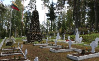 Nepriklausomybės paminklas Zarasuose