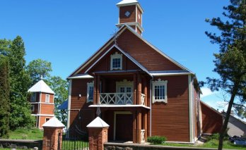 Smalvų Švč. Mergelės Marijos Rožančinės bažnyčia